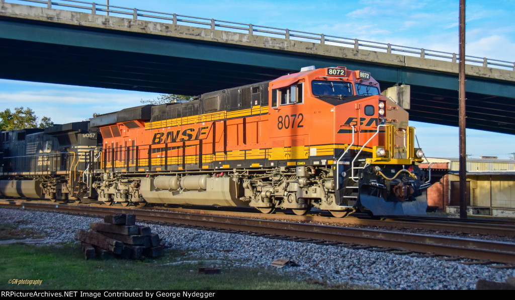 BNSF 8072